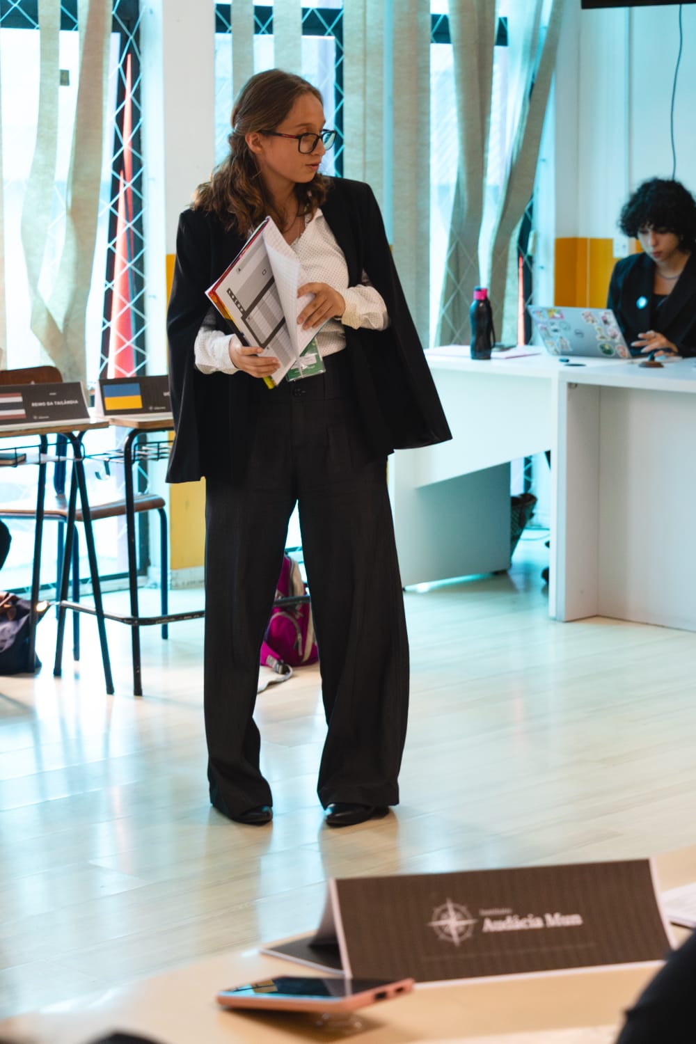 estudantes simulam reunião da ONU