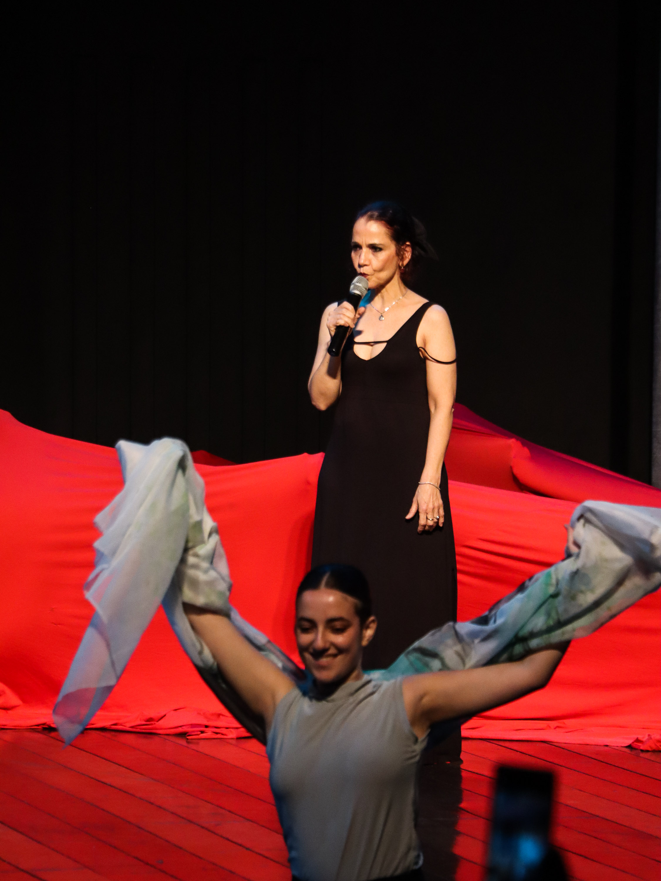 Apresentações da Escolinha de Arte no Canal da Música