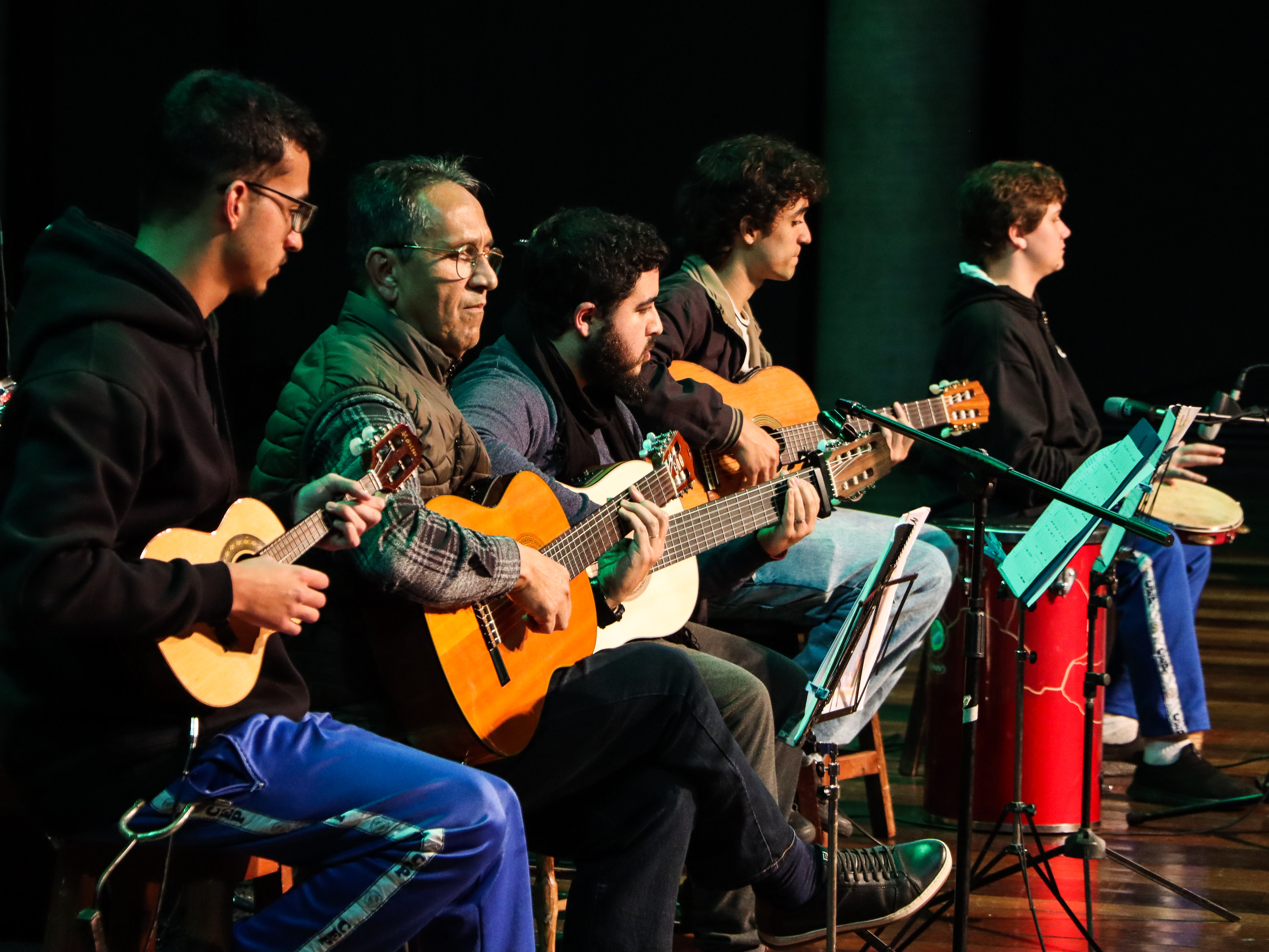 Apresentações da Escolinha de Arte no Canal da Música