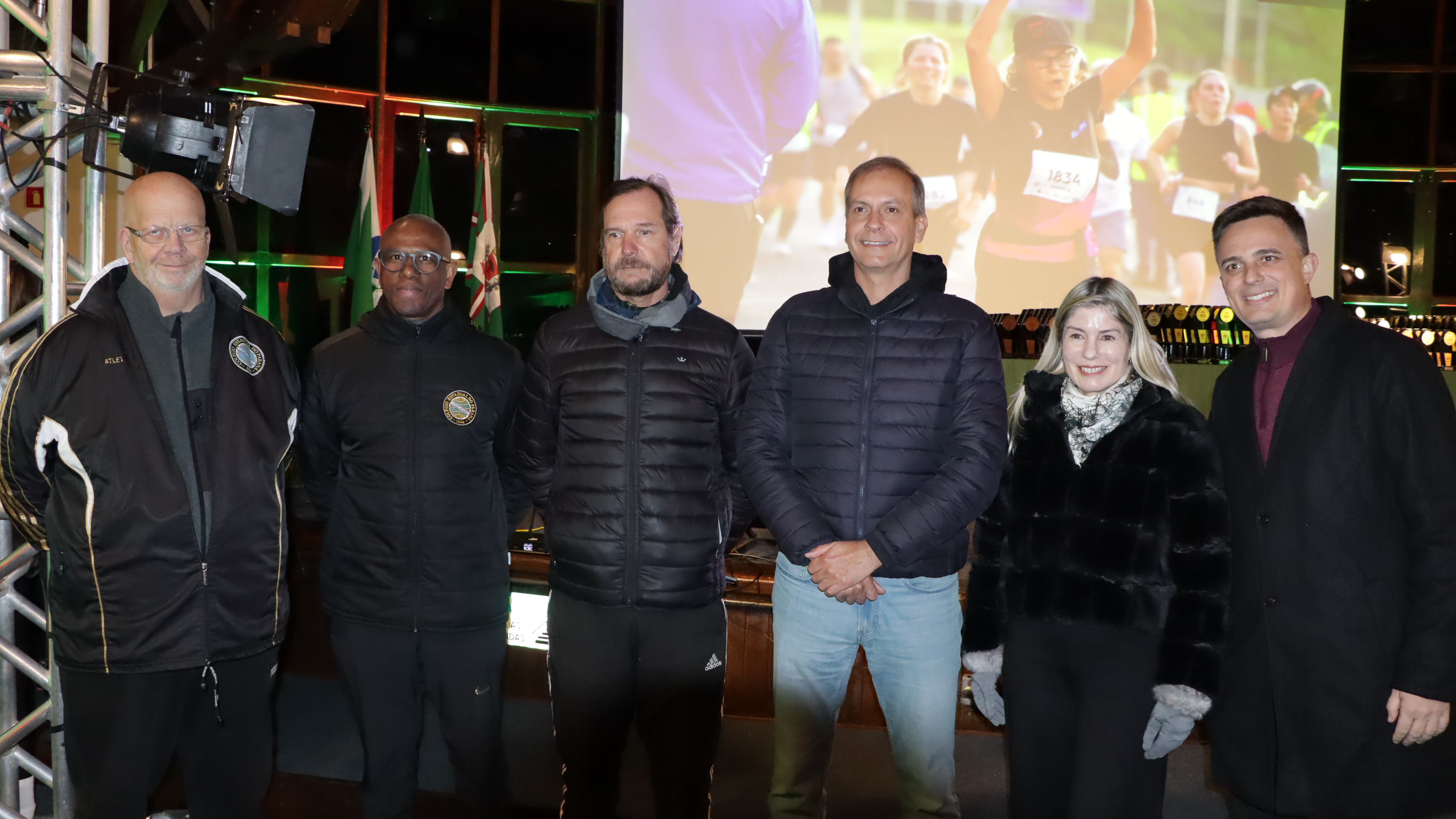 Equipes do CEP premiadas em evento da Prefeitura de Curitiba