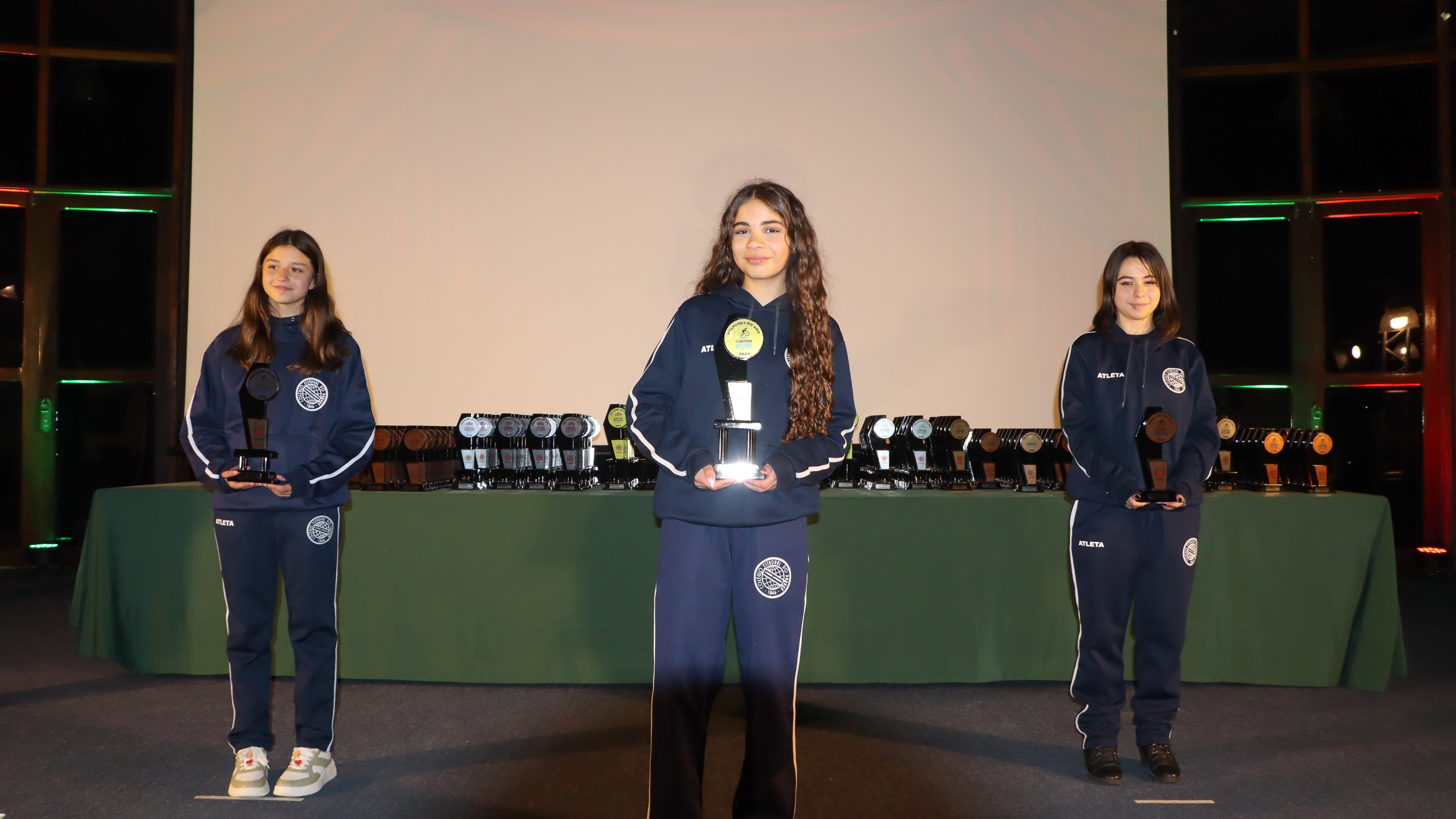 Equipes do CEP premiadas em evento da Prefeitura de Curitiba