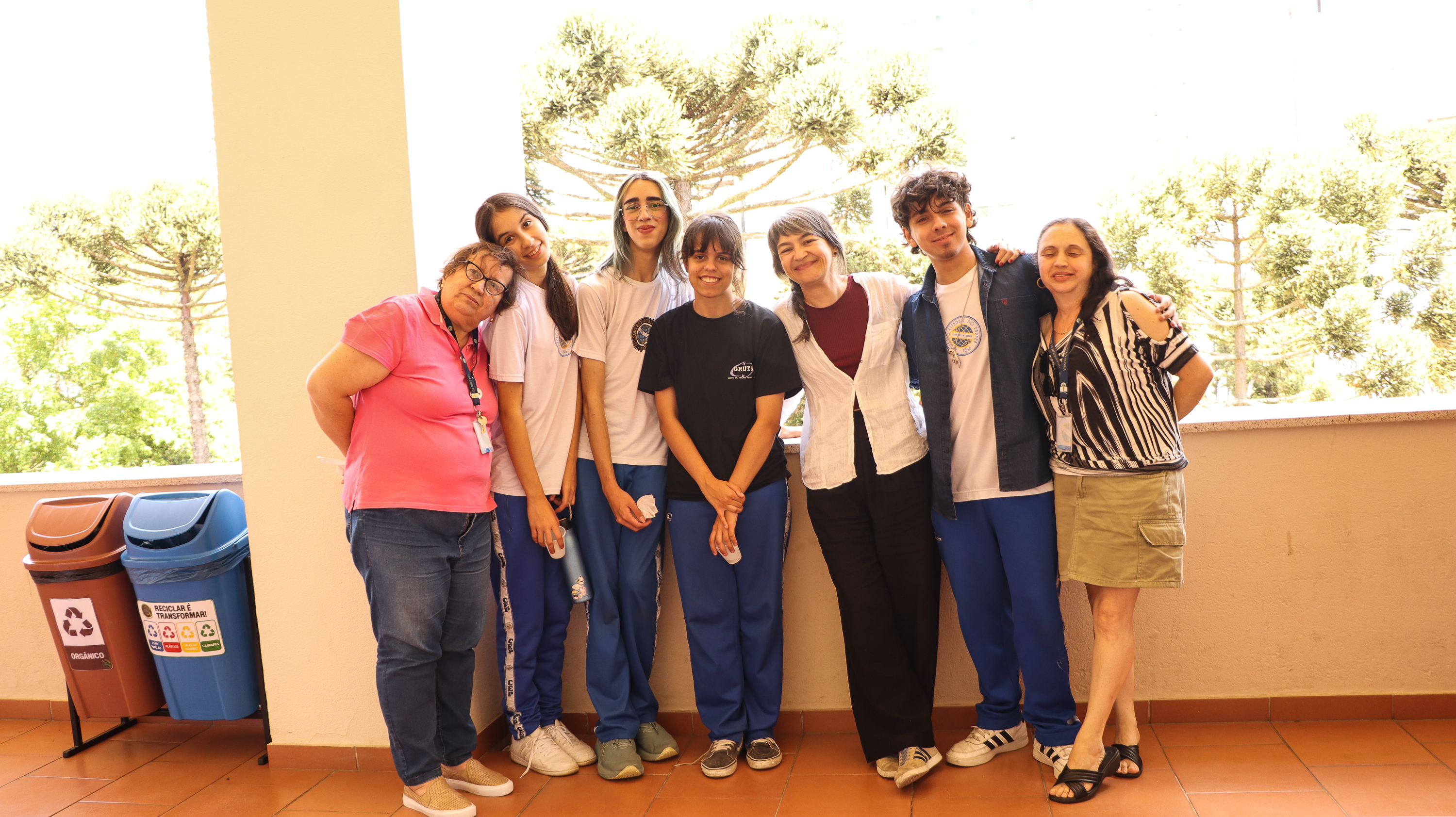 Homenagem a monitores do Centro de Memória