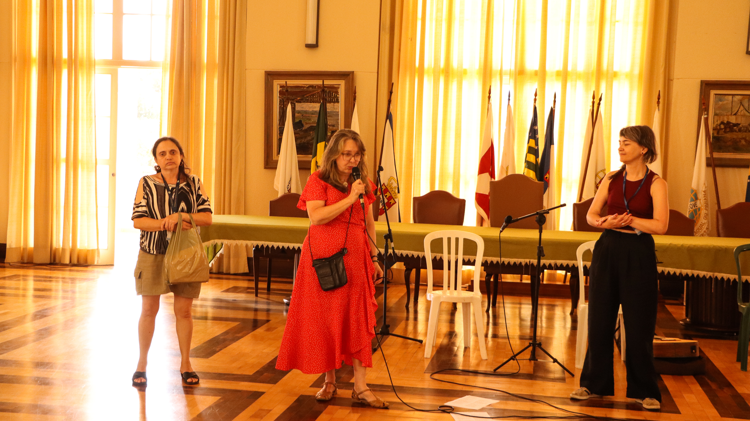 Homenagem a monitores do Centro de Memória