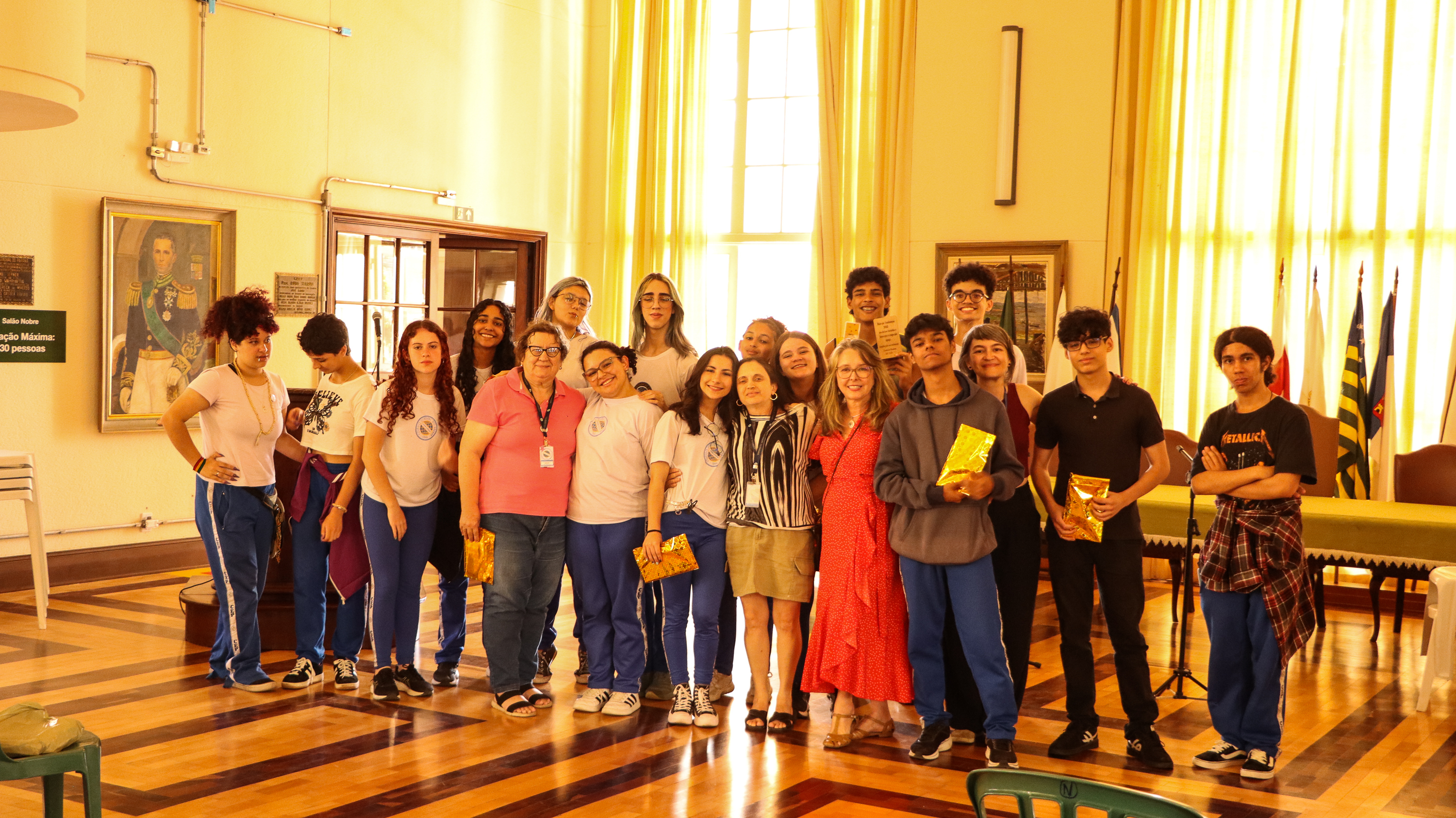 Homenagem a monitores do Centro de Memória