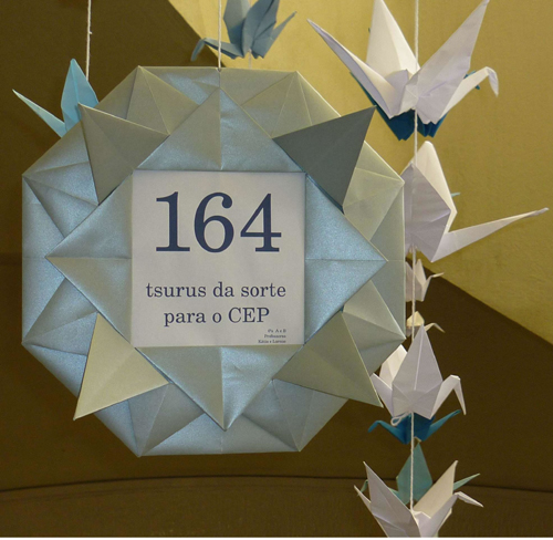 tsurus comemorativos dos 164 anos do CEP