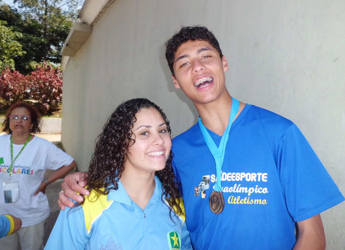 Jéssica Louise e Bruno Minelly