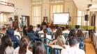 Karin Maceno faz palestra sobre anatomia dental