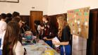 Estudantes participando das mostras de Conhecimento e da Educação Profissional