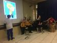 Os estudantes do Colégio Estadual do Paraná (CEP) participaram, na segunda-feira (20), de uma atividade intercultural que contou com a participação da cantora e folclorista argentina Karina Valdez, acompanhada por músicos também argentinos.