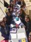 Para aproveitar o sol na manhã desta terça-feira (4), os estudantes no Colégio Amâncio Moro (CEP-Amâncio) se reuniram para atividades fora da sala de aula, em grupos organizados no pátio do Colégio, que fica no Jardim Social. 