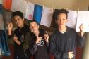 Os estudantes do Colégio Estadual do Paraná, no Colégio Estadual Amâncio Moro (CEP-Amâncio), concluíram mais uma etapa do projeto Sedução da Linguagem Poética, nesta sexta-feira (28). A produção de poemas dos alunos e alunas já pode ser conferida nos varais esticados nos corredores e nas áreas de convivência da instituição.