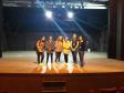 Alunos e alunas em formação no Curso Médio Integrado em Teatro do Colégio Estadual do Paraná (CEP) visitaram o Teatro Guaíra, em Curitiba.