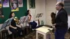 Os estudantes do Colégio Estadual do Paraná (CEP) contam com esse privilégio e podem escolher uma das opções ofertadas na Escolinha de Arte. São aulas para os Modulados de Piano, de Violino, de Violão, de Viola Caipira e de Pandeiro. Já o ensino de instrumentos de Sopro, Metais, Clarinetes, Bass (Clarone), Trompas, Tubas, Tumbadoras, Bombo Sinfônico, Tímpanos e Fagote são ministrados no Modulado de Práticas de Banda