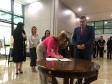 Da assinatura participaram o presidente do TJ-PR, Adalberto Jorge Xisto Pereira; a Desembargadora Denise Krüger Pereira, da Comissão Socioesportiva e Cultural (COSEC-TJPR); e a Diretora Geral do CEP, Tânia Maria Acco.