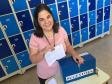 Professora Denise Adriane Regis, assessora da direção geral e responsável pela ação com as caixas de sugestões.