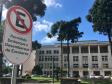 Para mais tranquilidade dos pais e responsáveis, o Colégio Estadual do Paraná (CEP) passou a contar com uma área exclusiva para embarque e desembarque dos estudantes, no acesso principal do Colégio pela Avenida João Gualberto no Alto da Glória. 