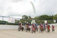 ciclistas em disputa na Taça Brasil de Ciclismo de Pista