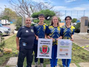 xadrez_estudantes_campeoes_paranaenses