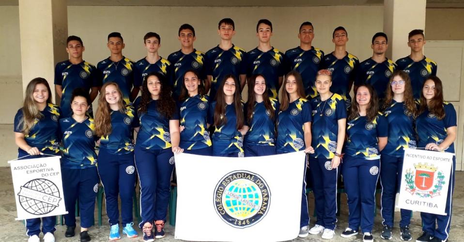 Equipes masculina e feminina de Voleibol do Colégio Estadual do Paraná