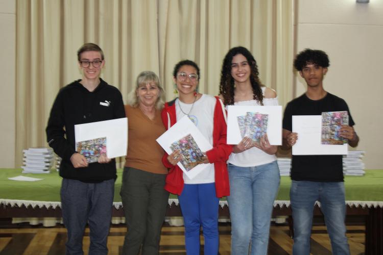 Lançamento do Livro Sedução Linguagem Poética