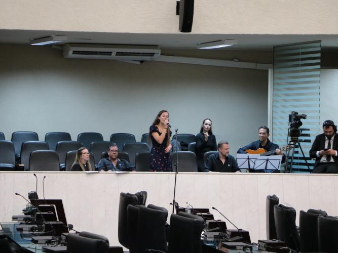 apresentacao_escolinha_de_arte_20230418