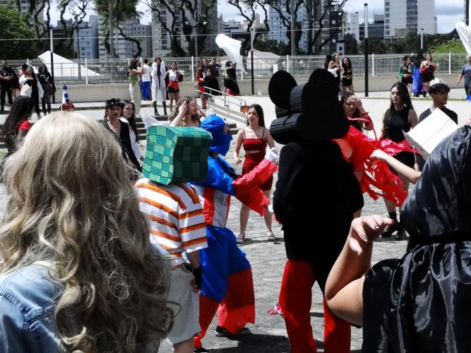 doces_ou_travessuras_halloween_2024