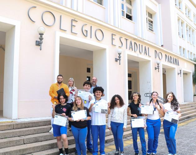 debatedores_nota_1000_cep_e_ouro