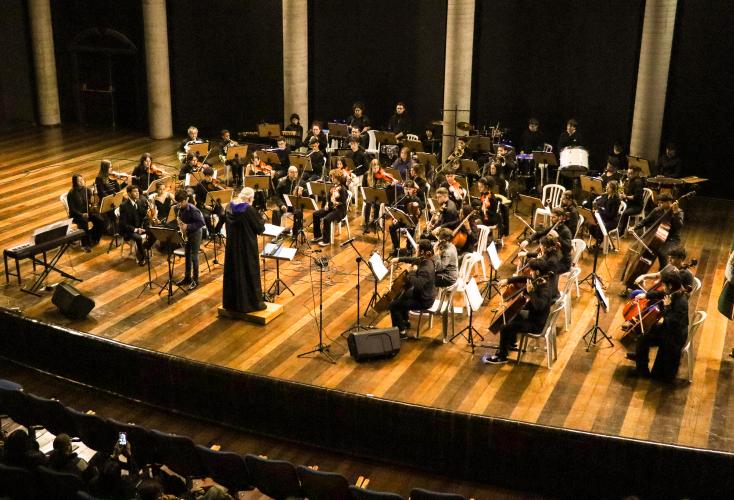 Apresentações da Escolinha de Arte no Canal da Música