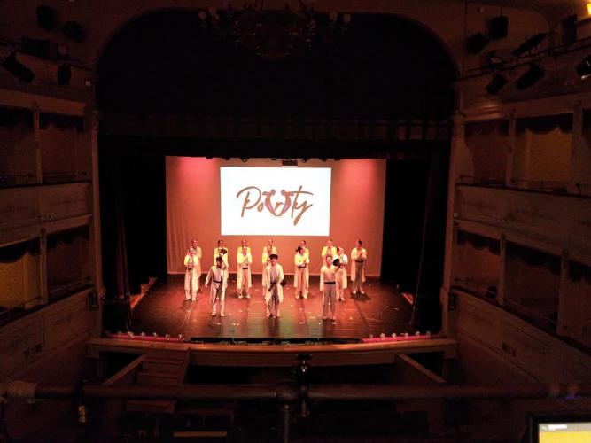 Dancep em apresentações na Itália