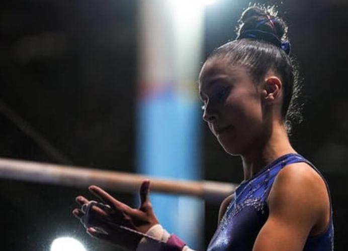 Ágatha, da ginástica artística