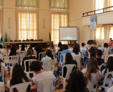 Apresentação do programa de intercâmbio Ganhando ao Mundo, aos estudantes do CEP