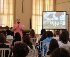 Apresentação do programa de intercâmbio Ganhando ao Mundo, aos estudantes do CEP