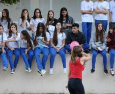flash_mob_dancep_escolinha_de_arte