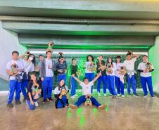estudantes_da_sala_de_recursos_em_visita_ao_Coritiba