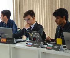 estudantes simulam reunião da ONU