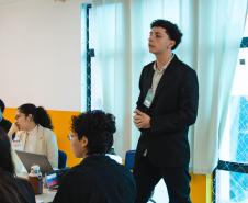 estudantes simulam reunião da ONU