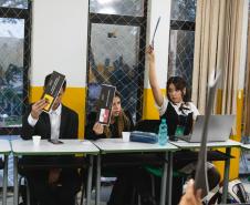 estudantes simulam reunião da ONU