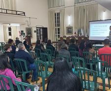 Candidatos e candidatas ao Saúde Bucal em palestra de orientação