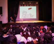 Benett conversa com Curcep
