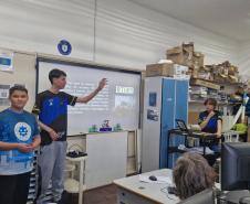 Estudantes atuais e do passado