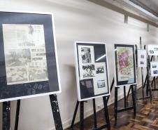 Trabalhos artísticos de estudantes, em exposição