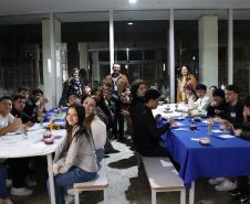 Estudantes fazem simulado do Saeb