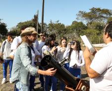 Estudantes no Observatório Astronômico do CEP