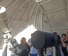 Estudantes no Observatório Astronômico do CEP