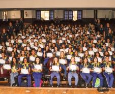 Estudantes atletas recebem premiação