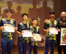 Estudantes atletas recebem premiação