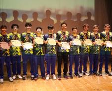 Estudantes atletas recebem premiação