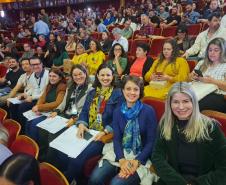 Docentes e diretora-geral do CEP, na solenidade do Fala, estudante!