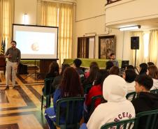 Palestra a turmas do Técnico em Prótese Dentária