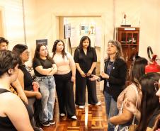 Estudantes de Pedagogia da Unespar visitam CEP